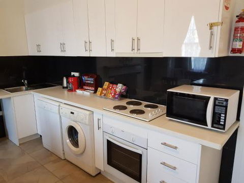 Blayney Post Office Bed & Breakfast - Accommodation Cairns 4