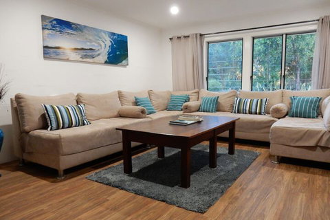 The Lodge Mapleton Falls - Accommodation Cairns 4