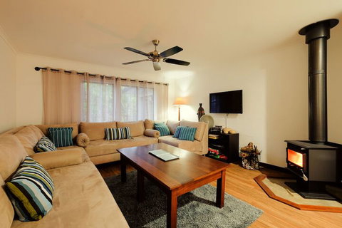 The Lodge Mapleton Falls - Accommodation Cairns 3