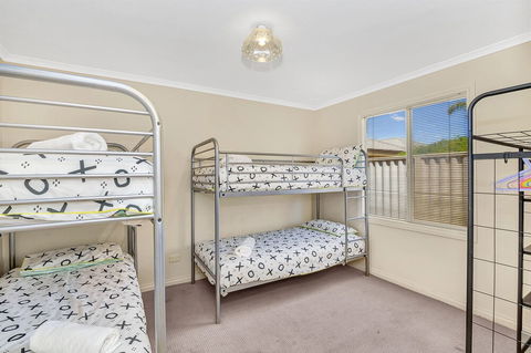 Green Reef Beach House - Accommodation Cairns 2