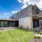Bay Retreat - Accommodation Cairns 0