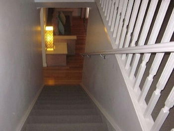 Ironbark - Deluxe Family Townhouse - Accommodation Cairns 0