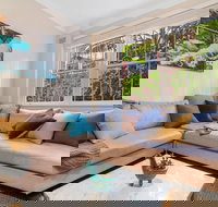 A PERFECT STAY - Bondi Beach Peach - Accommodation Cairns