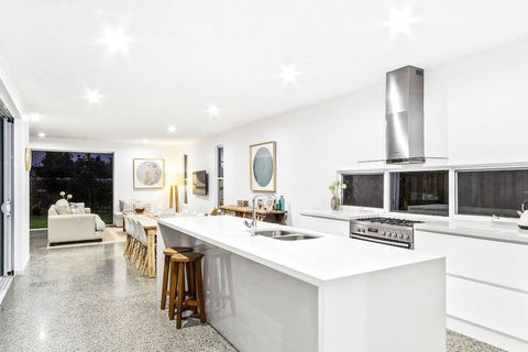 Luxe House Tweed Coast Holidays Ã‚ - Accommodation Cairns 4