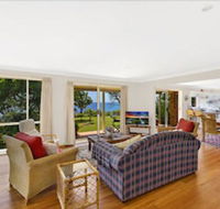 Stunning Ocean Views - Accommodation Cairns