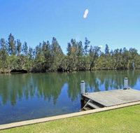 Ranu House Waterfront - Accommodation Cairns