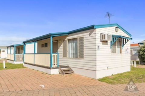 Moana Beach Tourist Park - Accommodation Cairns 0