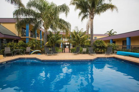 By The Sea 3 - Accommodation Cairns 1