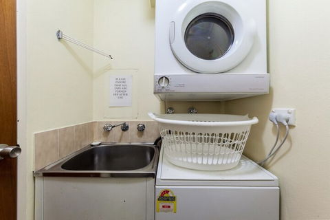 Bay Parklands Unit 50 / 2 Gowrie Avenue - Accommodation Cairns 4