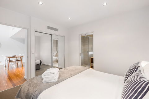 Melbourne Holiday Apartments Williamstown - Accommodation Cairns 3