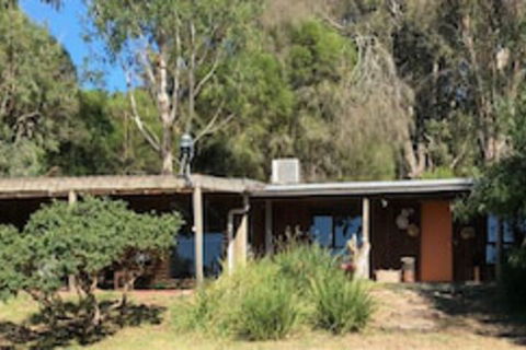 Country Lane - Accommodation Cairns 0