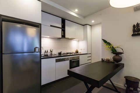 MATILDA, 1BDR South Yarra Apartment - Accommodation Cairns 1