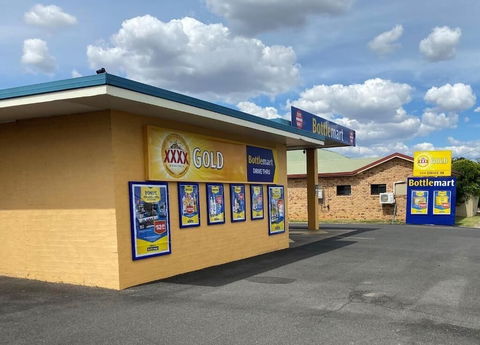 Horse And Jockey Hotel Motel - Accommodation Cairns 1