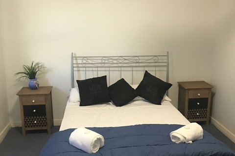Tin Can Bay Budget Accommodation - Accommodation Cairns 6