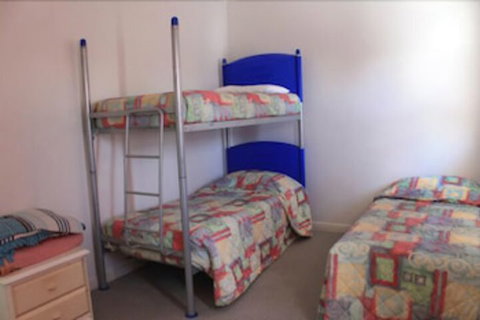 Tin Can Bay Budget Accommodation - Accommodation Cairns 7