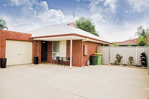 Echuca Moama Holiday Accommodation 1 - Accommodation Cairns 4
