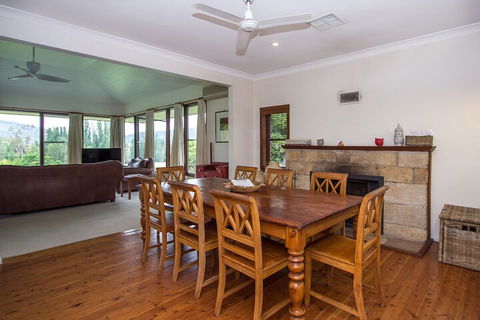 Stay In Mudgee - Accommodation Cairns 7