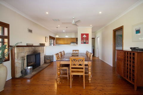 Stay In Mudgee - Accommodation Cairns 6