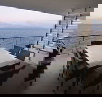 1 Bright Point Apartment 5201 - Accommodation Cairns