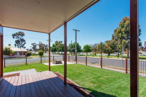 Bendigo Lakeside Accommodation - Accommodation Cairns 2