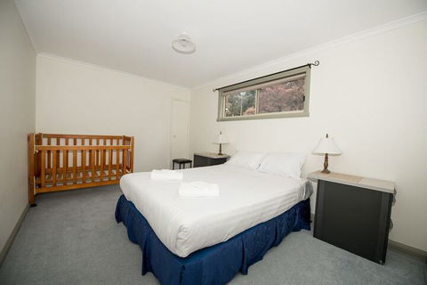 Hilltop Haven - Accommodation Cairns 7