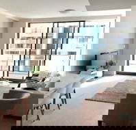 The Elegant Designer Home - Accommodation Cairns