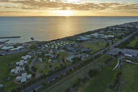 Big4 West Beach Parks - Accommodation Cairns 1