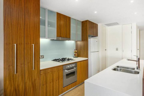 COTTON BEACH APARTMENT 33 WITH POOL VIEWS - Accommodation Cairns 2