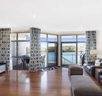 Absolute Creek Front Villa - Accommodation Cairns