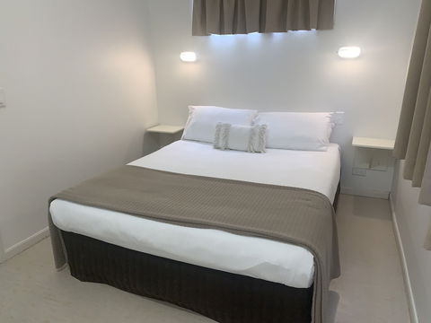 Beachfront Hallidays Point - Accommodation Cairns 4