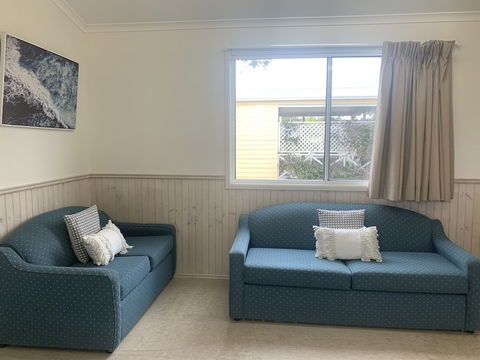 Beachfront Hallidays Point - Accommodation Cairns 6