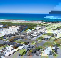 Cotton Beach Rooftop 55 - Accommodation Cairns