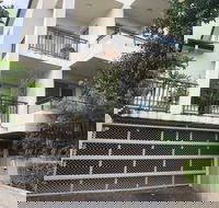 Coogee Beach With AC Close To Beach And City - Accommodation Cairns