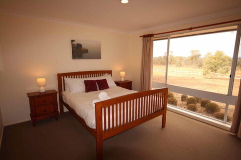 Verona Vineyard Cottage - Accommodation Cairns 3