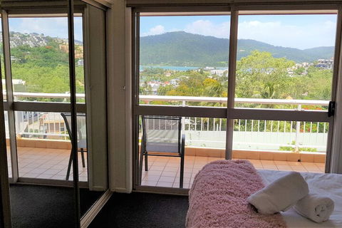 Beach House On Begley - Airlie Beach - Accommodation Cairns 3