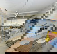 1 Bright Point Apartment 2203 - Accommodation Cairns