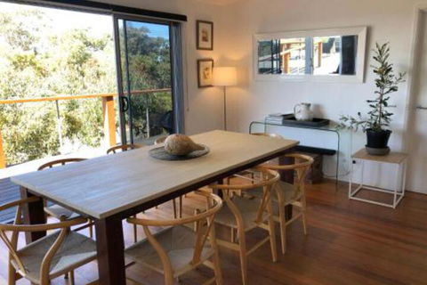 The Anglesea Beach House ADVENTURE RETREAT - Accommodation Cairns 3