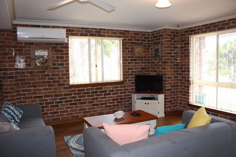 Birchgrove Terrace Unit 6 - Accommodation Cairns 4