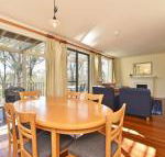 Villa Executive 2br Barbera Resort Condo located within Cypress Lakes Resort nothing is more central - Accommodation Cairns