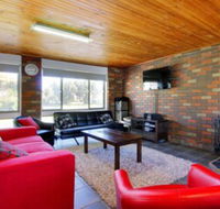 47 Anderson with Pool in Cowes - Accommodation Cairns