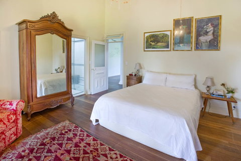 TRANQUILO BEACH HOUSE - Accommodation Cairns 4