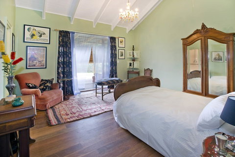 TRANQUILO BEACH HOUSE - Accommodation Cairns 5