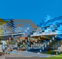 12 Aloha Ventnor Beach House - Accommodation Cairns
