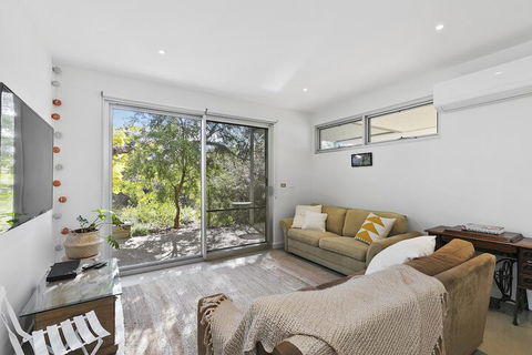 Bristlebird - Rejuvenate Stays - Accommodation Cairns 5