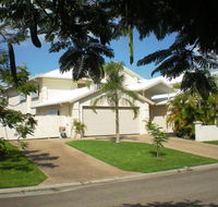 Poinciana Terraces - Accommodation Cairns