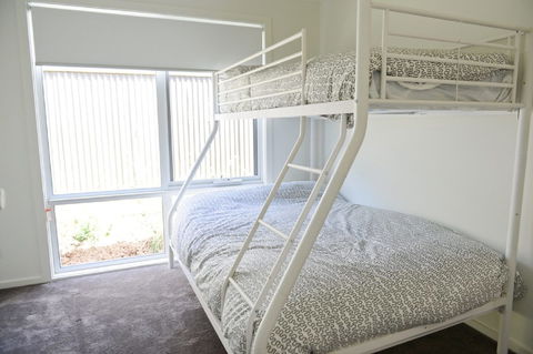 7 Gilmore Smiths Beach House - Accommodation Cairns 1