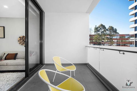 Olympic Park 2bed 2bath+parking Nop002 1 - Accommodation Cairns 7