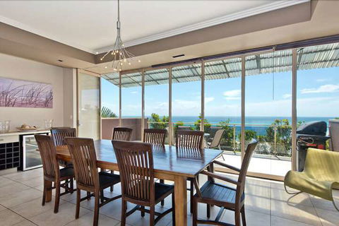 Tangalooma Sea Change - Accommodation Cairns 5