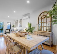 AUJOY 3 Bed Townhouse Burwood 3 - Accommodation Cairns