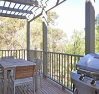 Villa Petit Verdot Located Within Cypress Lakes - Accommodation Cairns
